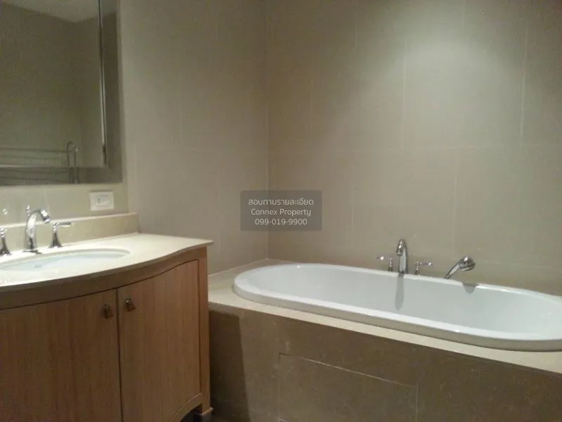 เช่าคอนโด  ดิ เอ็มไพร์ เพลส BTS-ช่องนนทรี ยานนาวา เขต สาทร กรุงเท