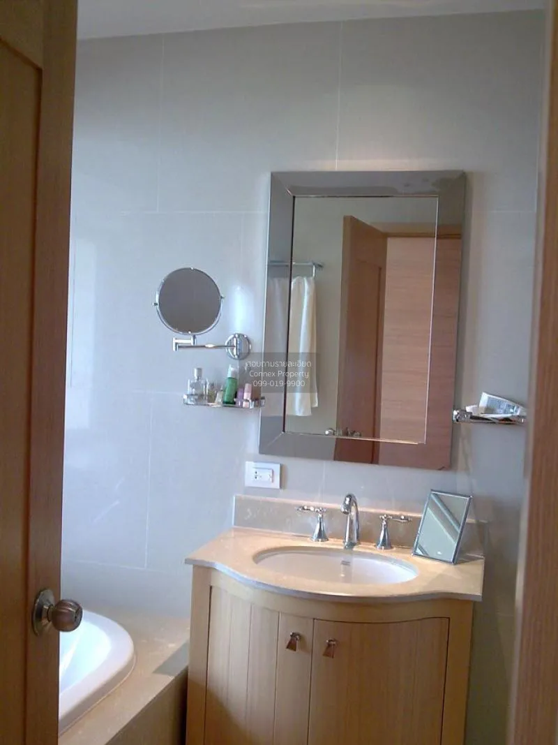 เช่าคอนโด  ดิ เอ็มไพร์ เพลส BTS-ช่องนนทรี ยานนาวา เขต สาทร กรุงเท