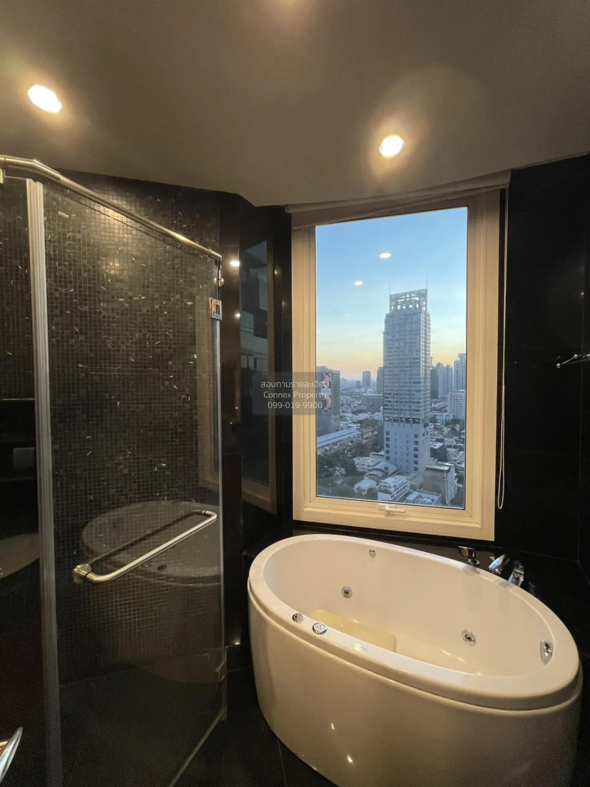 FOR RENT condo , The Infinity , BTS-Chong Nonsi , Silom , Bang Ra