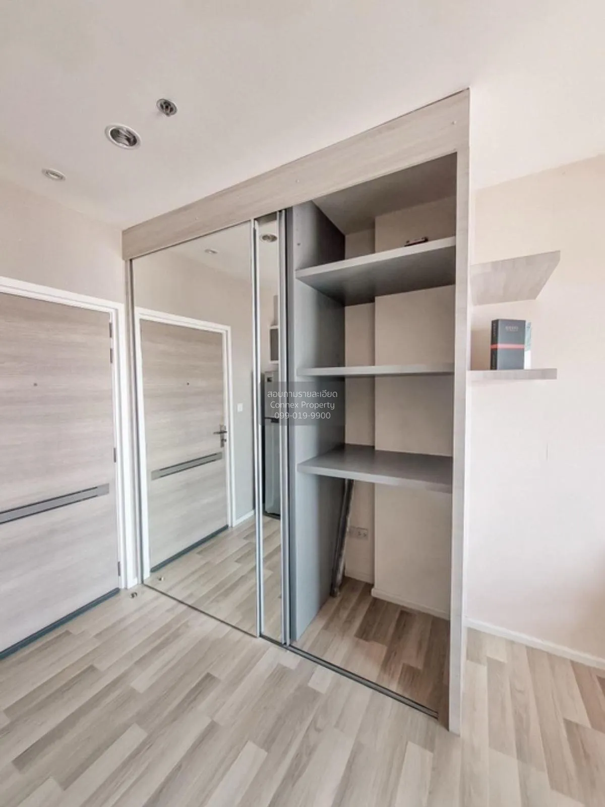 FOR RENT condo , The Key Sathorn - Charoenrat , BTS-Surasak , Ban