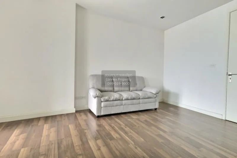 ขายคอนโด  เดอะ รูม สาทร - ตากสิน BTS-โพธิ์นิมิตร บางยี่เรือ เขต ธ 3