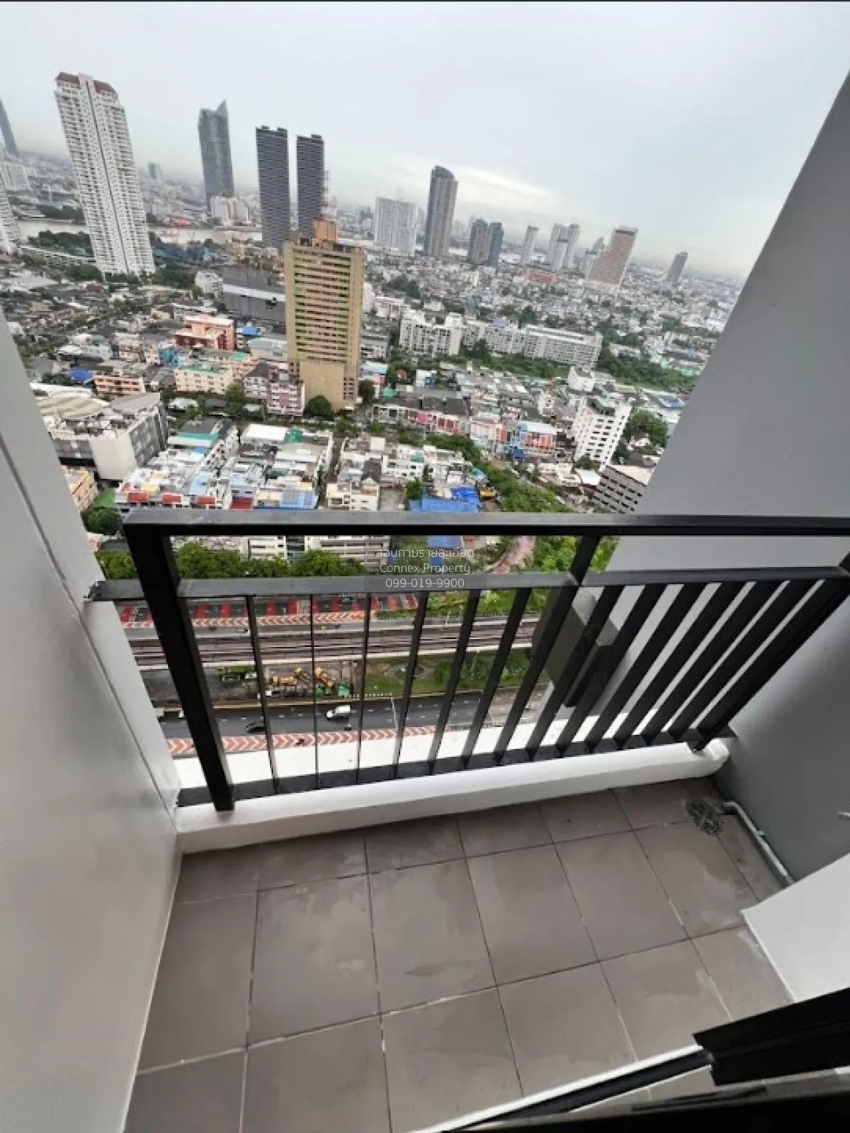 ขายคอนโด  เออร์บาโน่ แอบโซลูท สาทร-ตากสิน BTS-กรุงธนบุรี คลองต้นไ