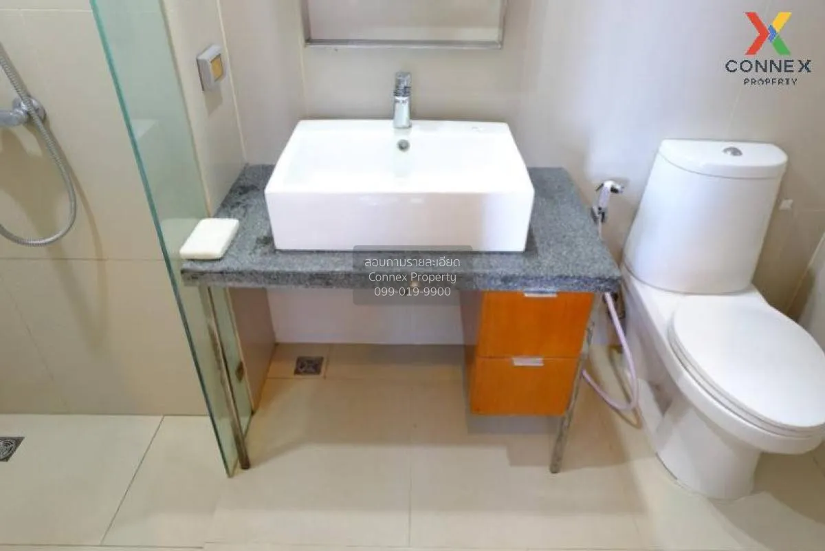 FOR RENT condo , Villa Sathorn , BTS-Krung Thon Buri , Khlong Ton