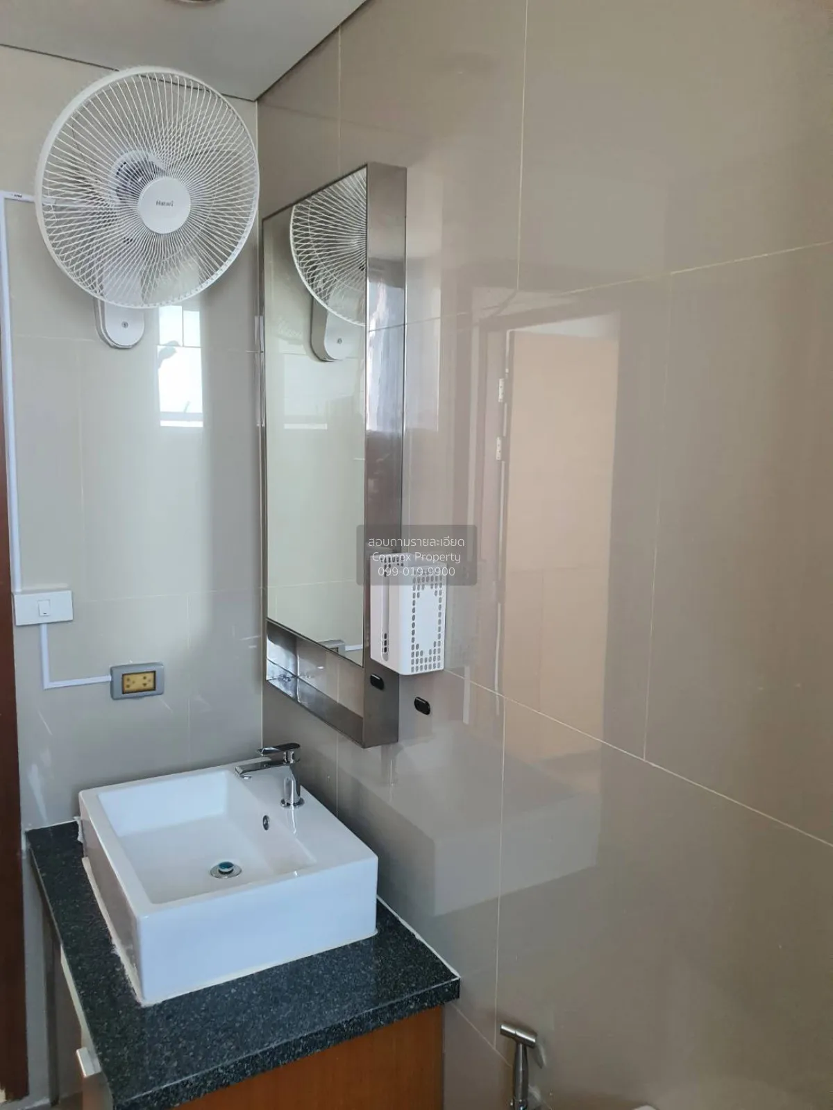 FOR RENT condo , Villa Sathorn , BTS-Krung Thon Buri , Khlong Ton