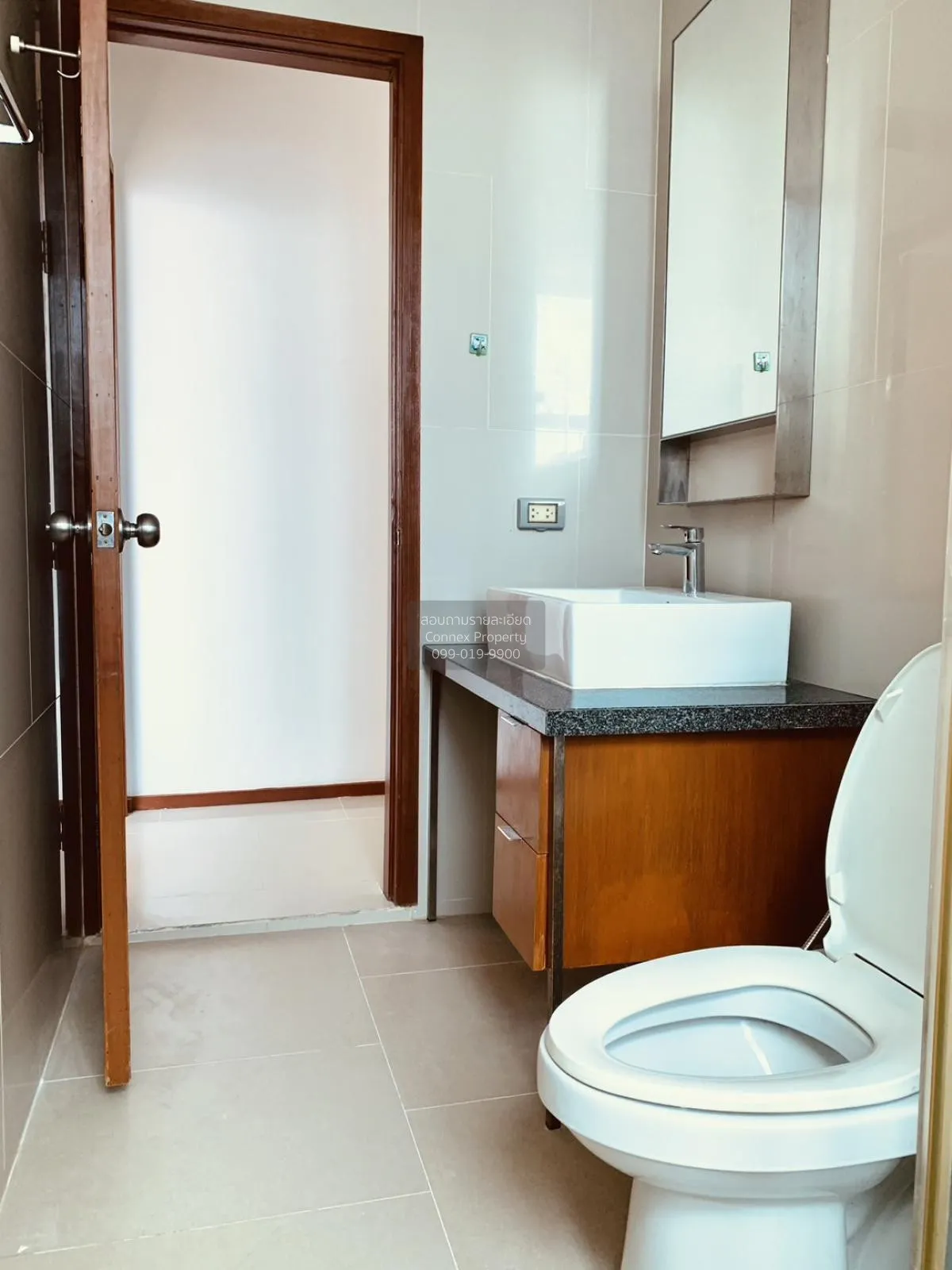 FOR RENT condo , Villa Sathorn , BTS-Krung Thon Buri , Khlong Ton