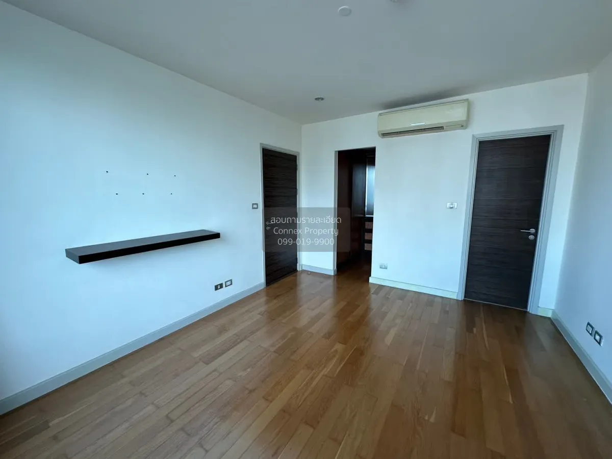 FOR SALE condo , Watermark Chaophraya River , BTS-Krung Thon Buri