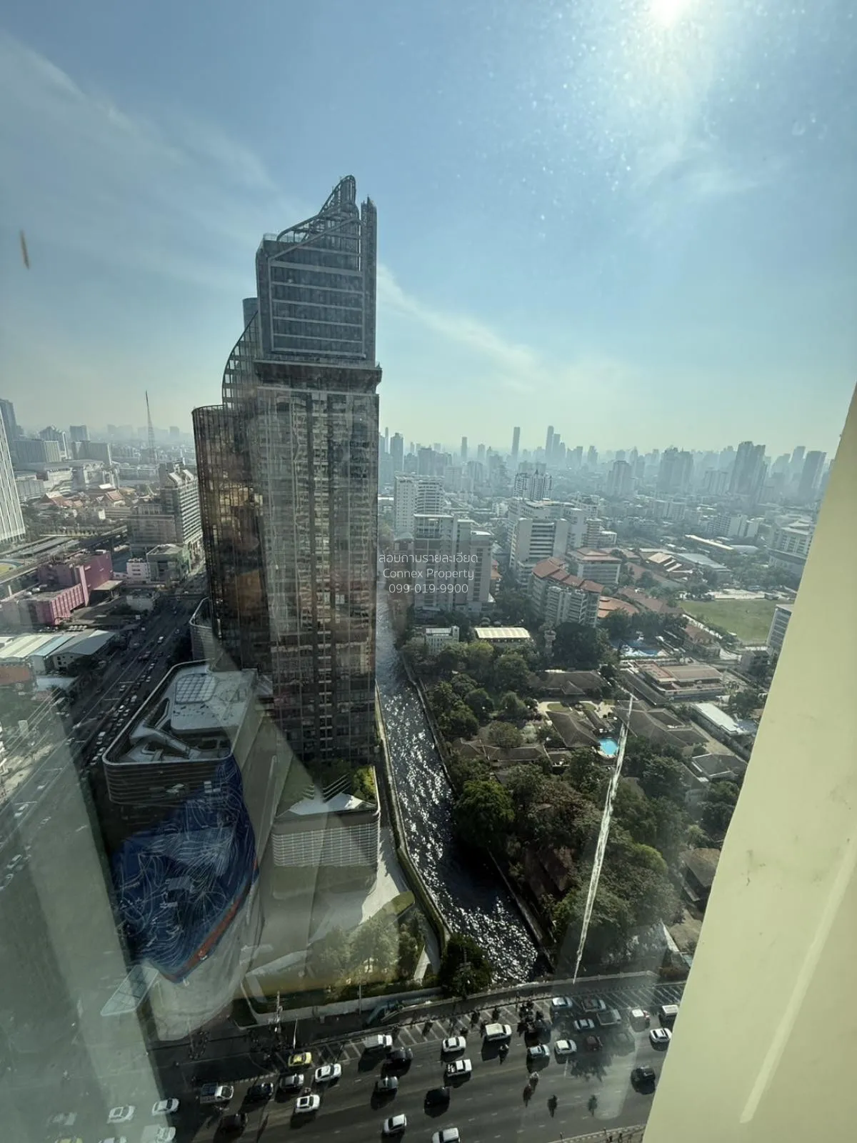 เช่าคอนโด  คิว อโศก MRT-เพชรบุรี มักกะสัน เขต ราชเทวี กรุงเทพ CX-