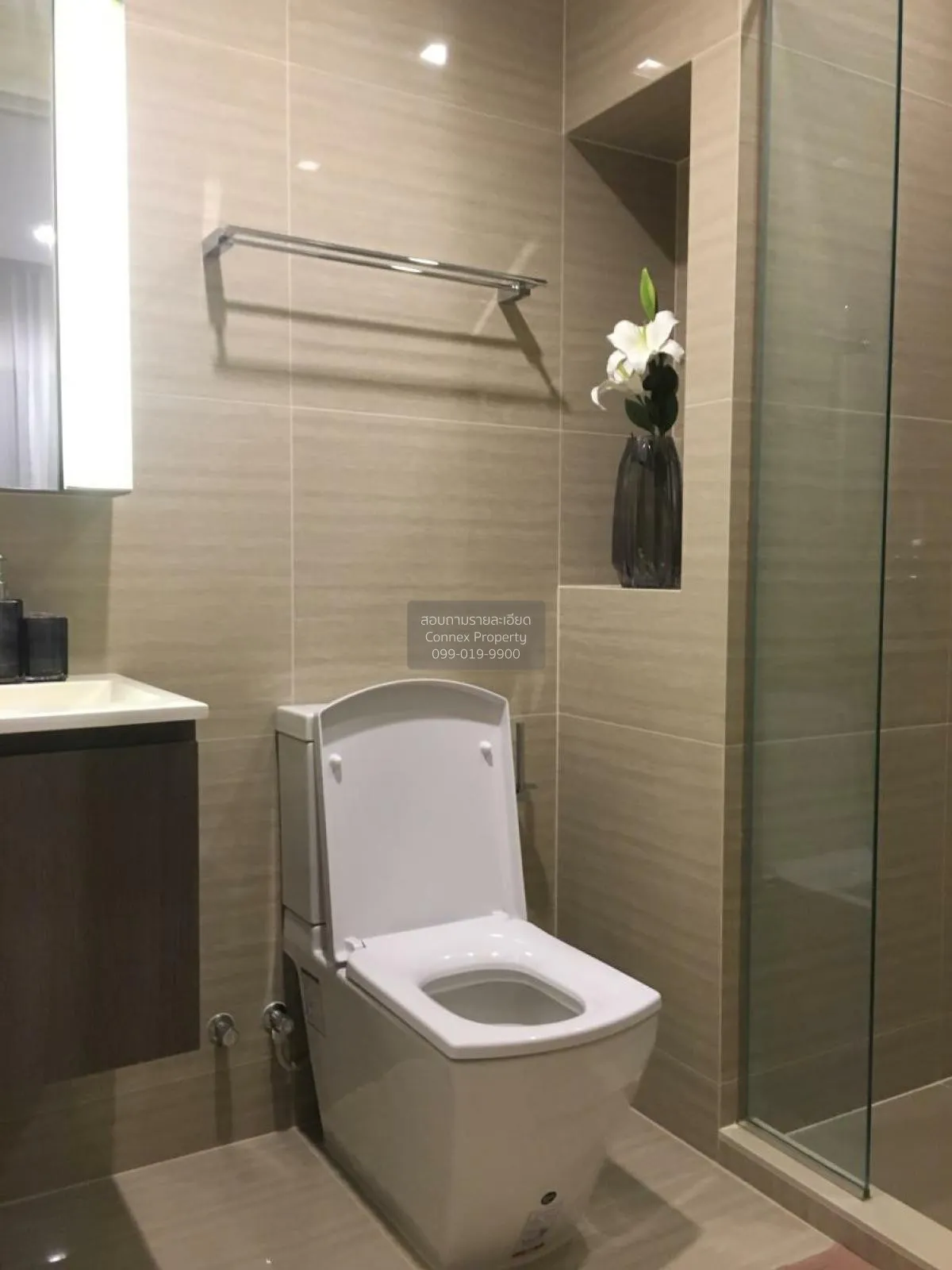 FOR RENT condo , The Line Asoke - Ratchada , MRT-Phra Ram 9 , Din