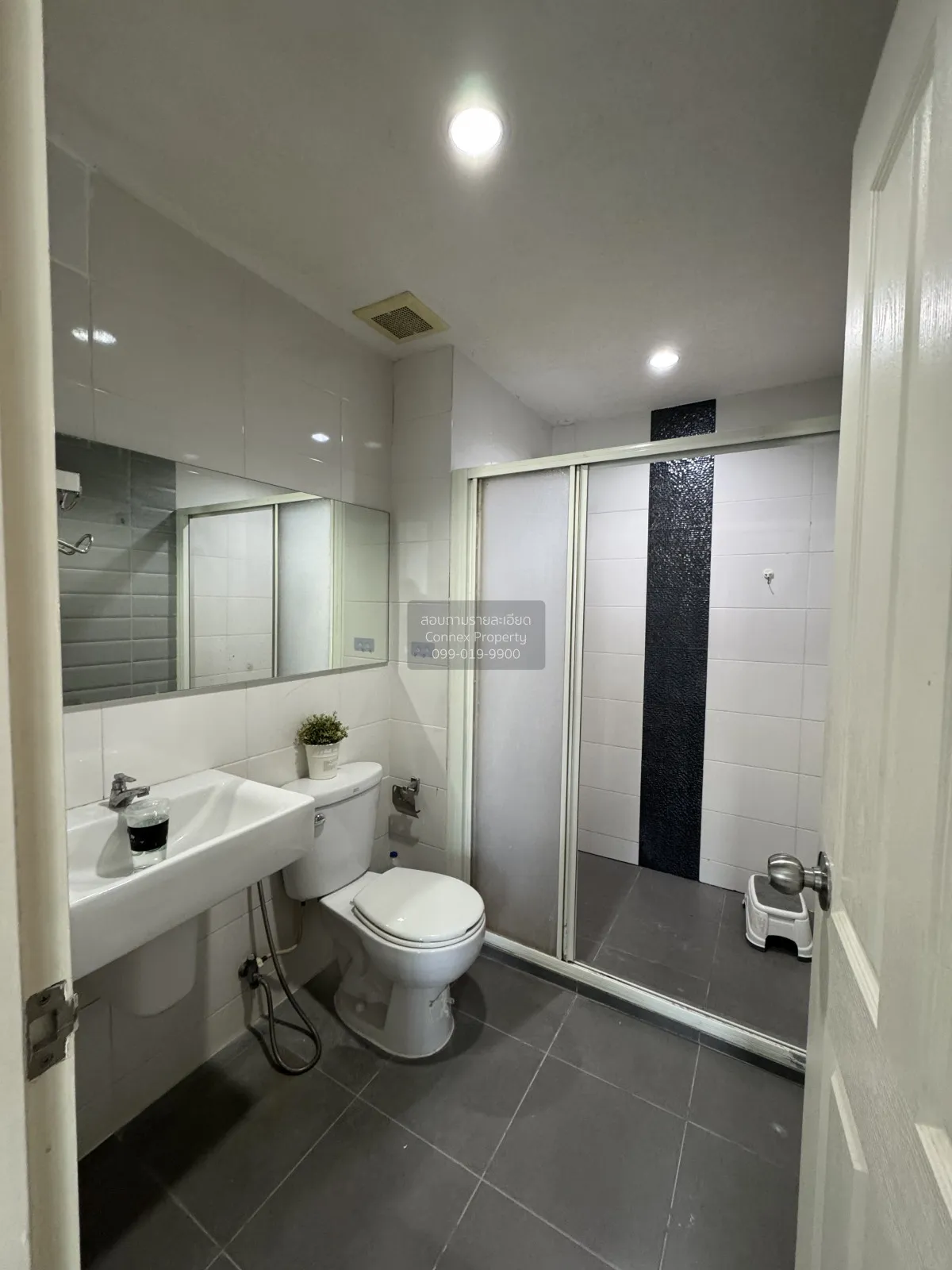 FOR RENT condo , Aspire Rama 9 , MRT-Phra Ram 9 , Huai Khwang , H