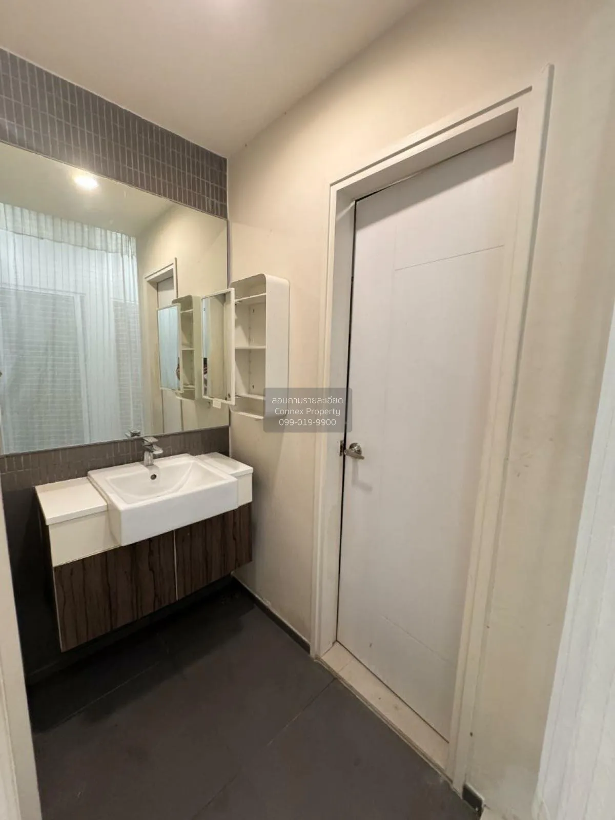 FOR RENT condo , Centric Ratchada - Huaikwang , MRT-Huai Khwang ,