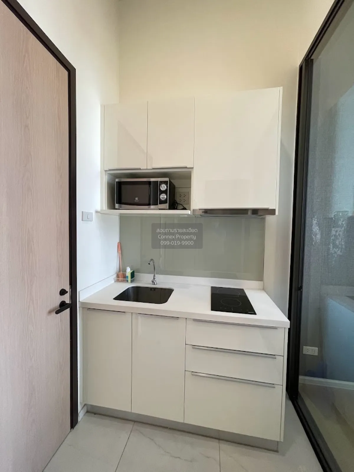 FOR RENT condo , Chewathai Residence Asoke , MRT-Phra Ram 9 , Mak