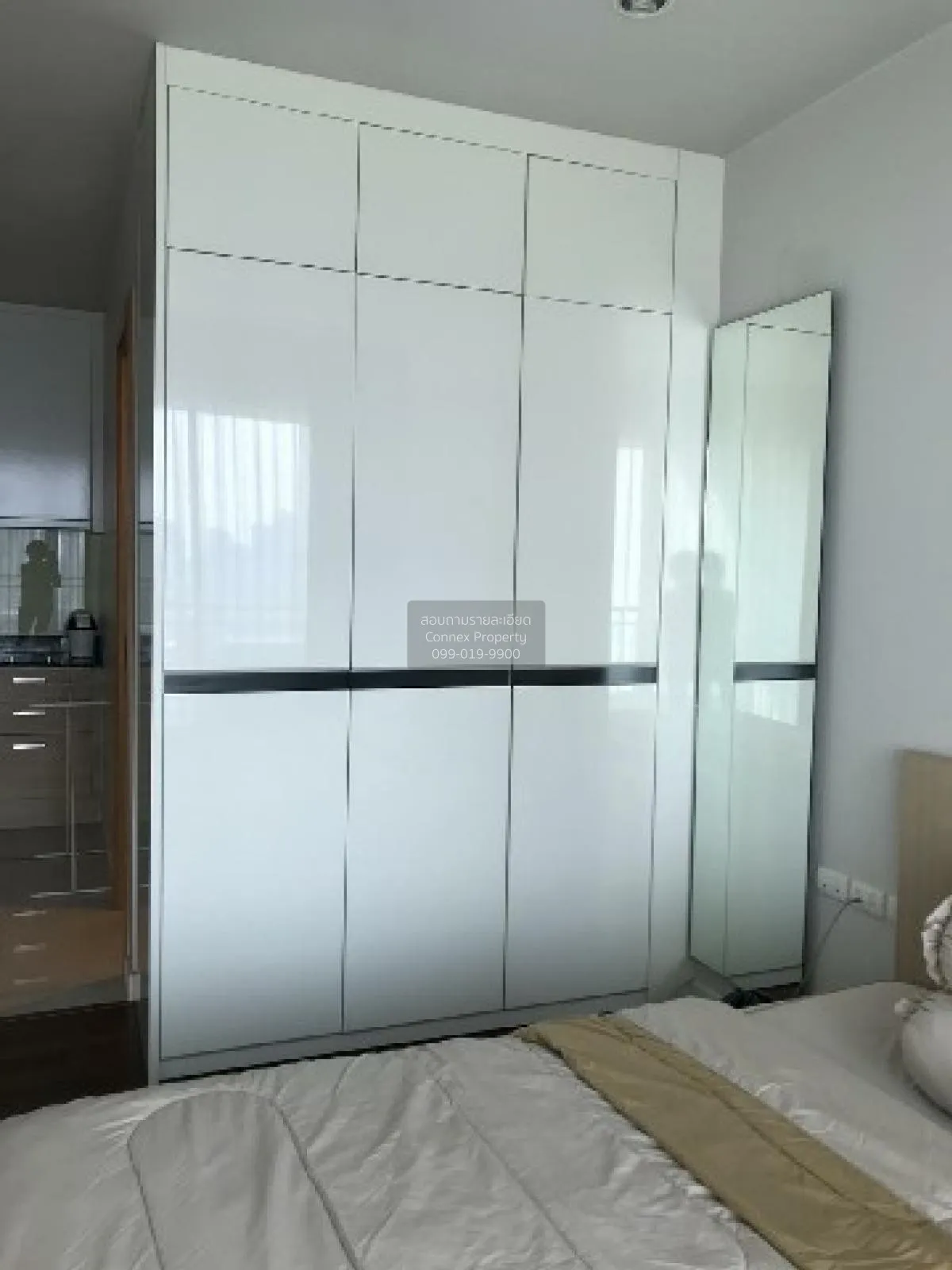 ขายคอนโด  เซอร์เคิล คอนโดมิเนียม MRT-เพชรบุรี ถนนเพชรบุรี เขต ราช