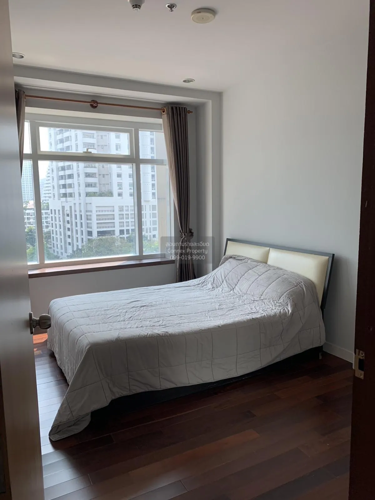 FOR RENT condo , Circle Condominium , MRT-Phetchaburi , Thanon Ph