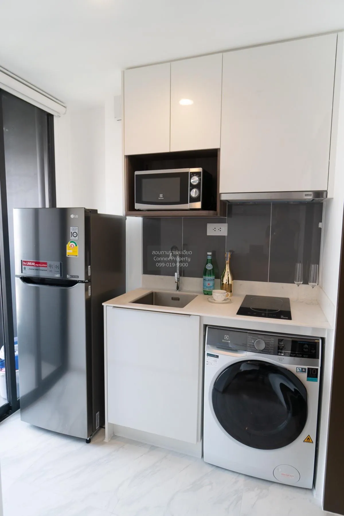 FOR RENT condo , Ideo Mobi Asoke , MRT-Phetchaburi , Bang Kapi ,  4