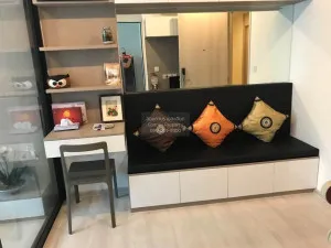 FOR RENT condo , Life Asoke , MRT-Phetchaburi , Bang Kapi , Huai Khwang , Bangkok , CX-38401