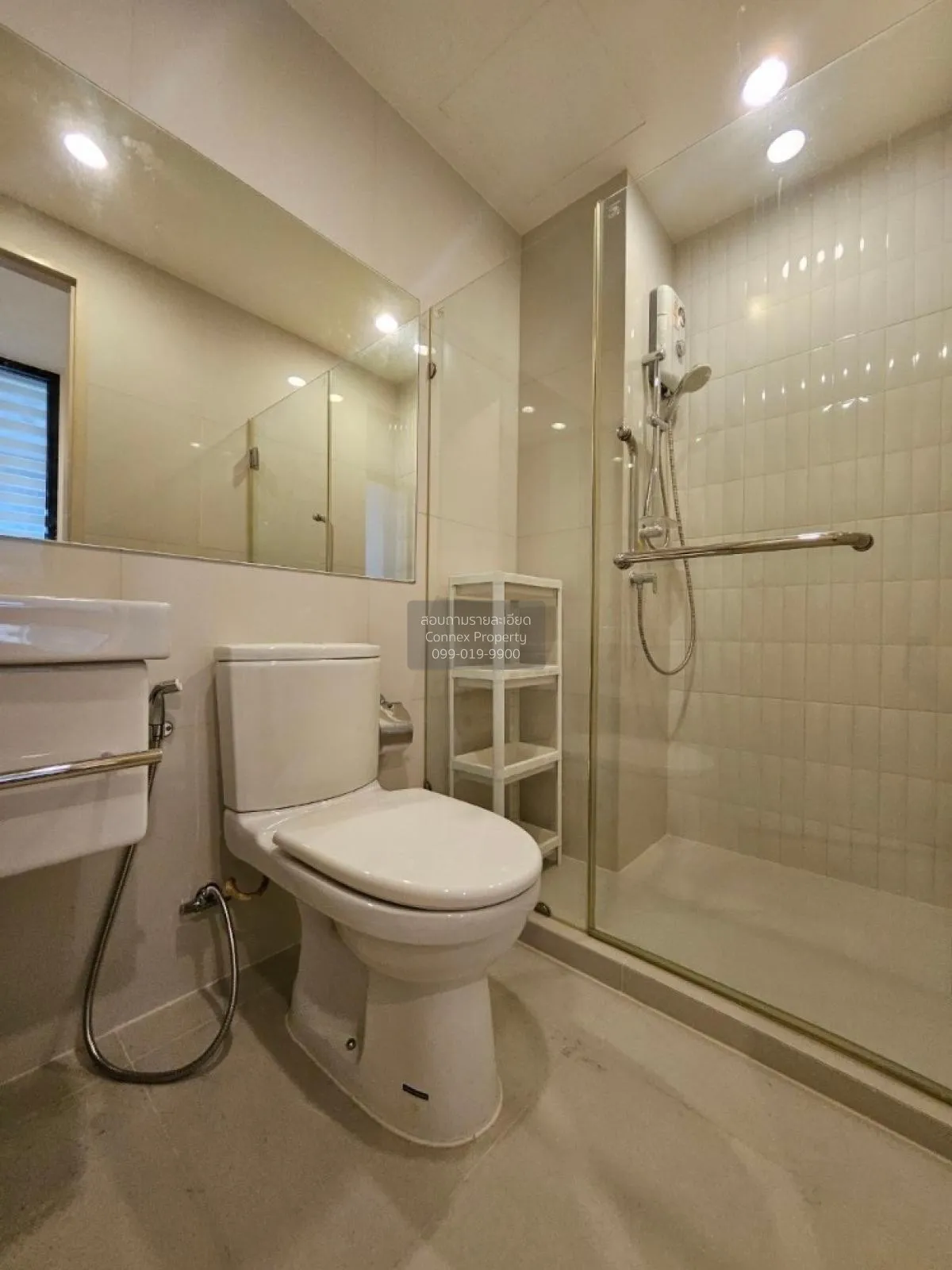 ขายคอนโด  ไลฟ์ อโศก MRT-เพชรบุรี บางกะปิ เขต ห้วยขวาง กรุงเทพ CX-