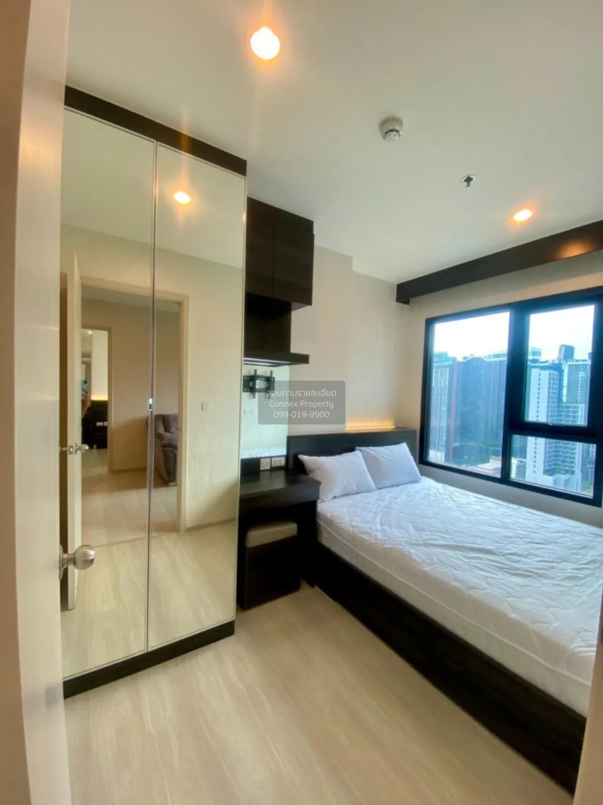 เช่าคอนโด  ไลฟ์ อโศก MRT-เพชรบุรี บางกะปิ เขต ห้วยขวาง กรุงเทพ CX