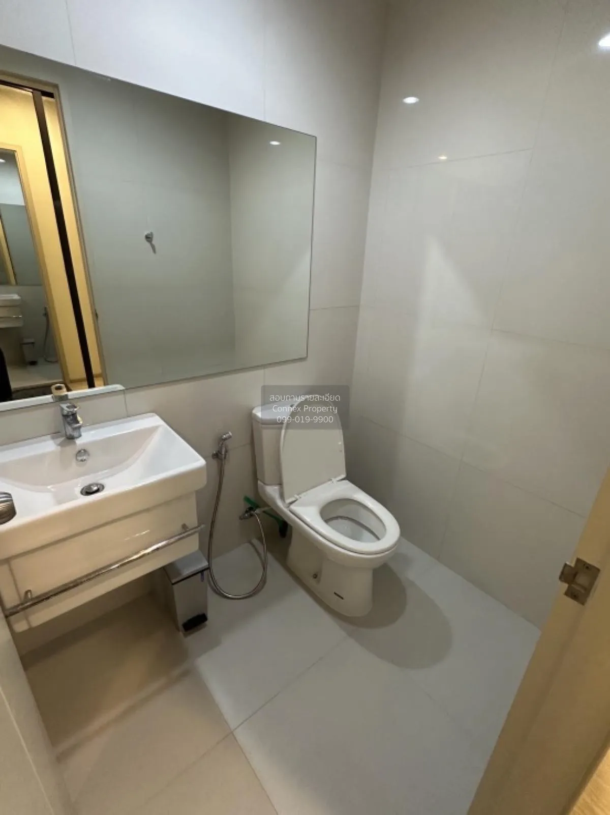 เช่าคอนโด  ไลฟ์ อโศก MRT-เพชรบุรี บางกะปิ เขต ห้วยขวาง กรุงเทพ CX