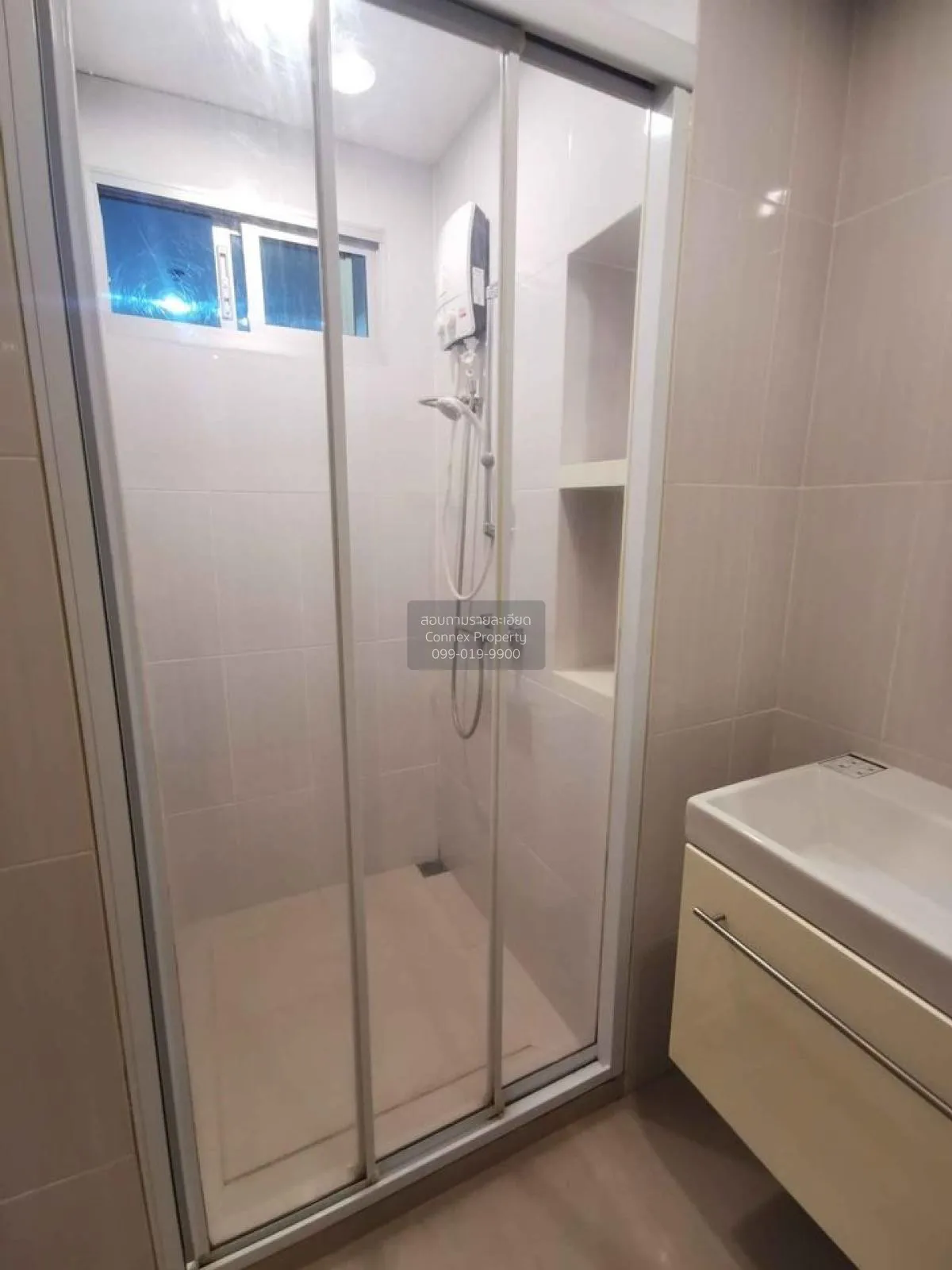 FOR RENT condo , Life @ Ladprao 18 , BTS-Ha Yaek Lat Phrao , Chom