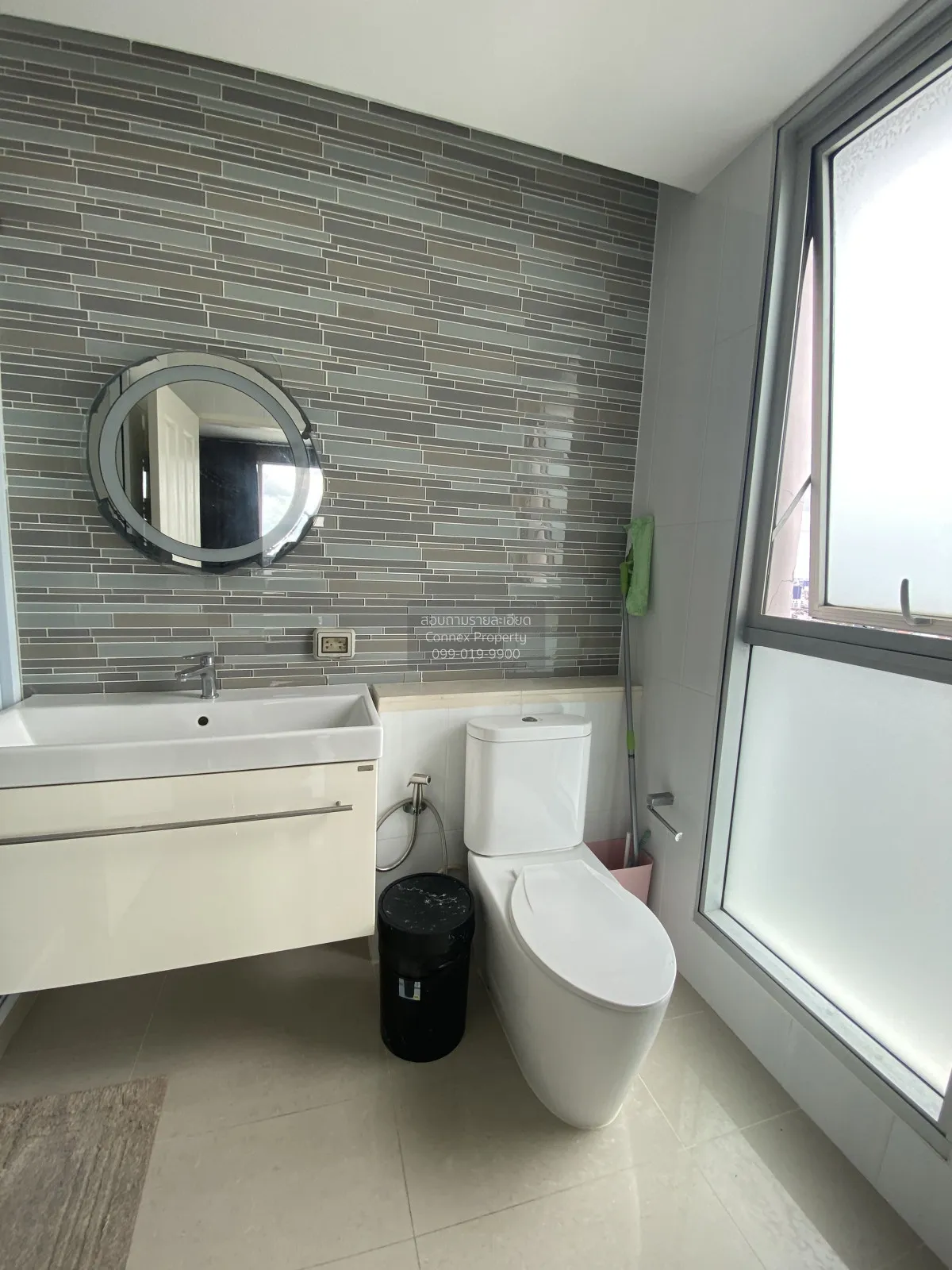 FOR RENT condo , Life @ Ladprao 18 , BTS-Ha Yaek Lat Phrao , Chom