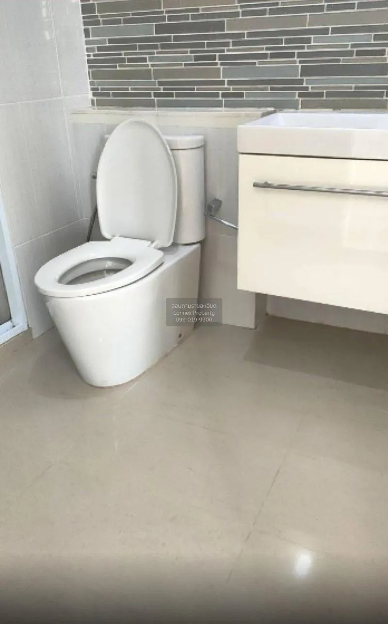 FOR RENT condo , Life @ Ladprao 18 , BTS-Ha Yaek Lat Phrao , Chom