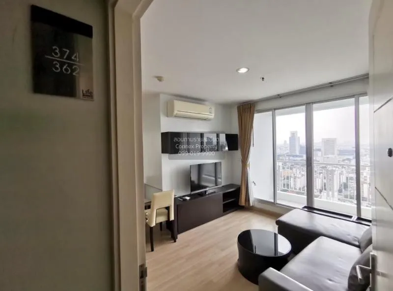 FOR RENT condo , Life @ Ladprao 18 , high floor , corner unit , B 3