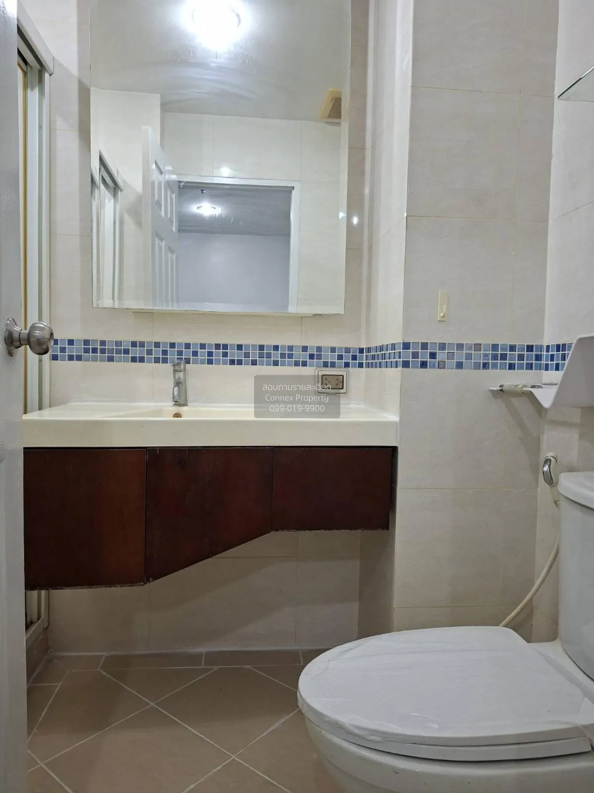 FOR RENT condo , Life @ Ratchada - Huaikwang , MRT-Huai Khwang , 