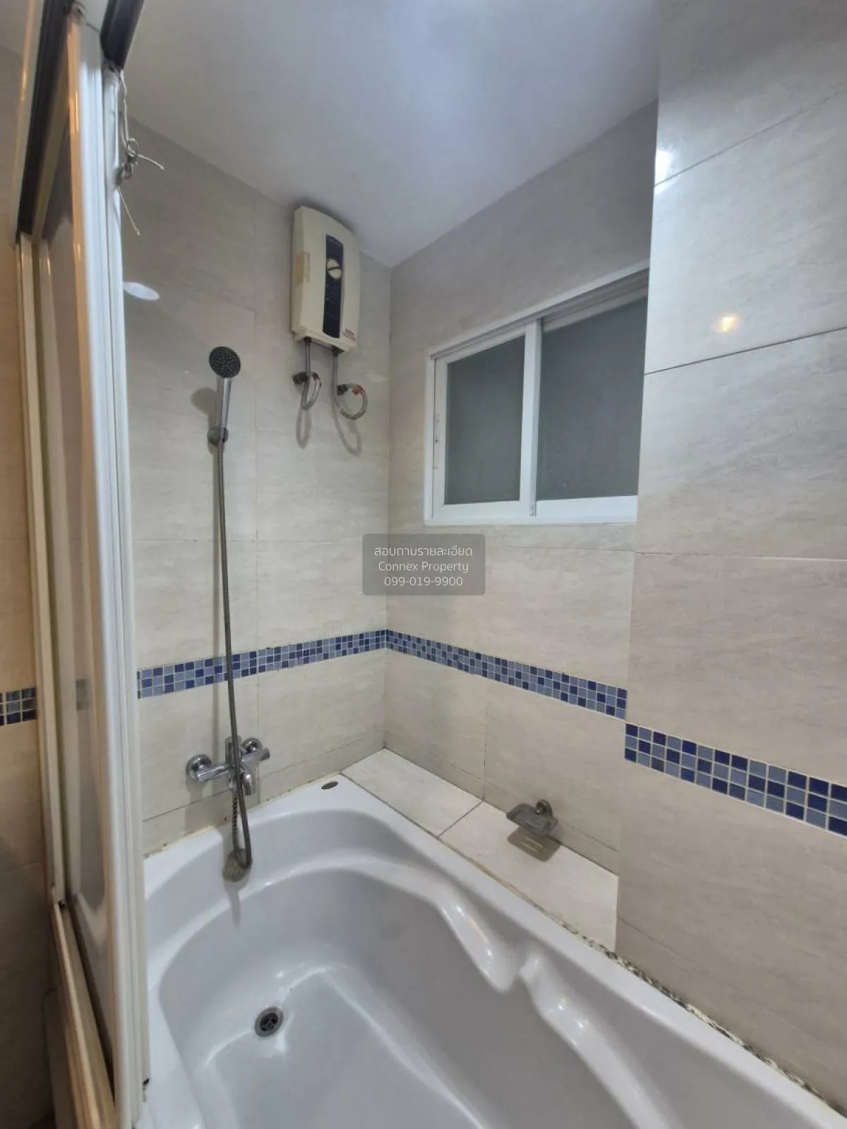 FOR RENT condo , Life @ Ratchada - Huaikwang , MRT-Huai Khwang , 