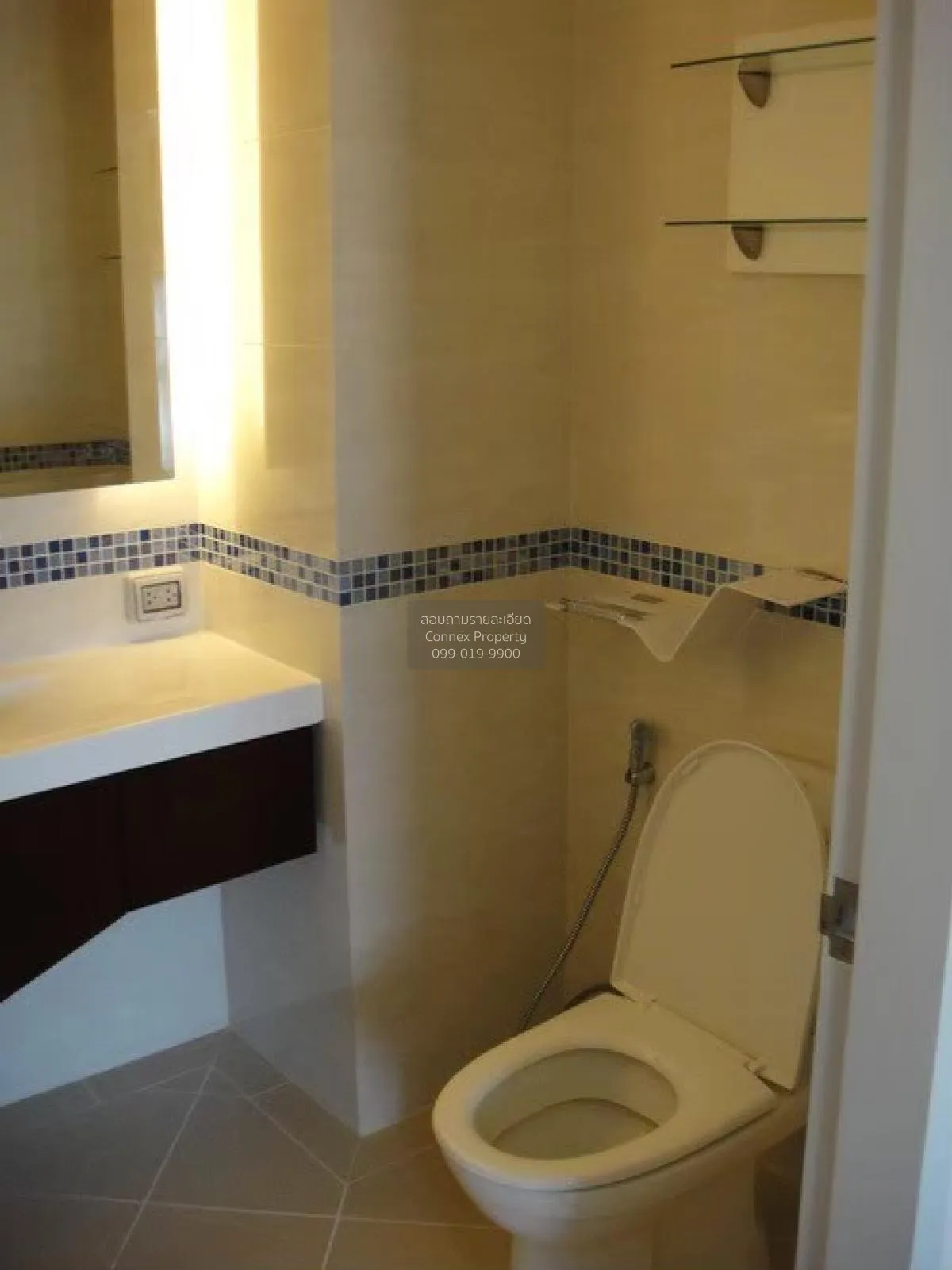 FOR RENT condo , Life @ Ratchada - Huaikwang , MRT-Huai Khwang , 