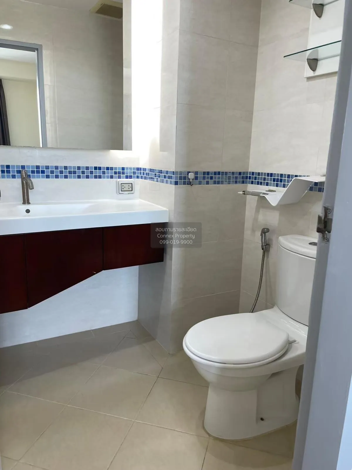 FOR RENT condo , Life @ Ratchada - Huaikwang , MRT-Huai Khwang , 