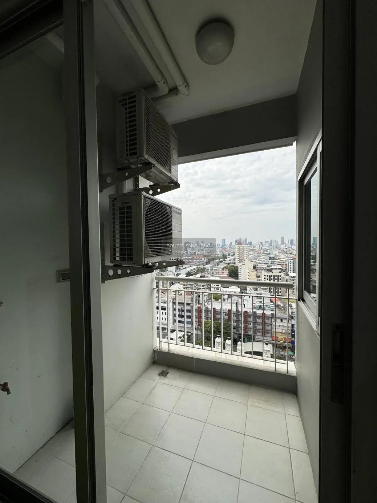 FOR RENT condo , Life @ Ratchada - Huaikwang , MRT-Huai Khwang , 