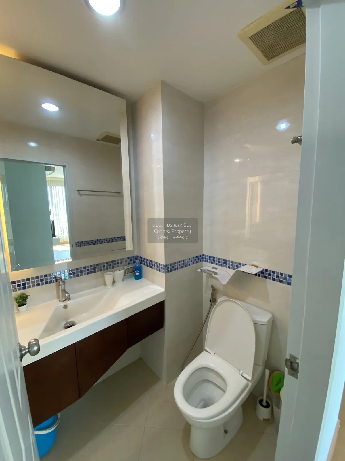 FOR RENT condo , Life @ Ratchada - Huaikwang , MRT-Huai Khwang , 