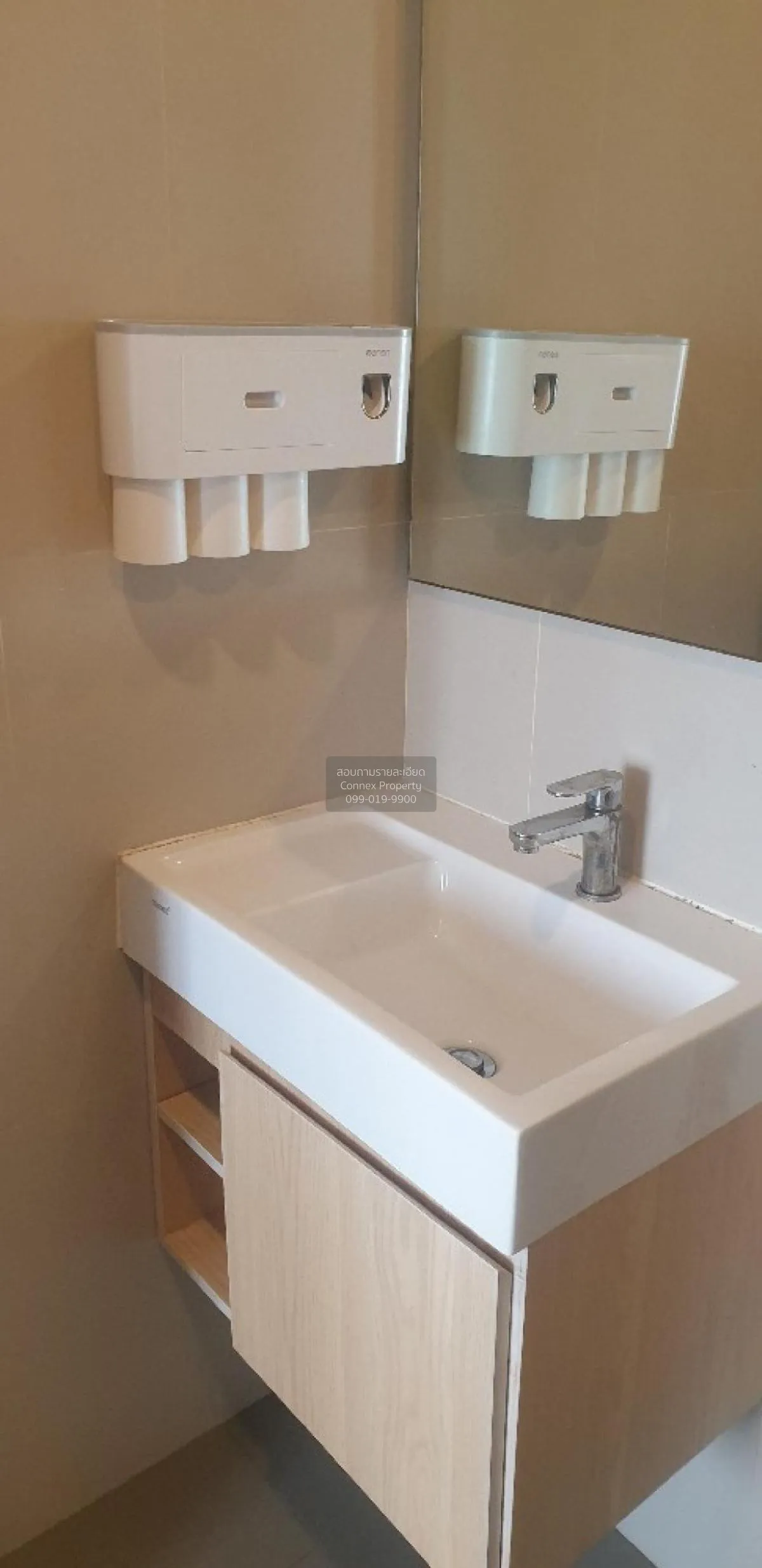 เช่าคอนโด  ลุมพินี สวีท เพชรบุรี - มักกะสัน MRT-เพชรบุรี มักกะสัน