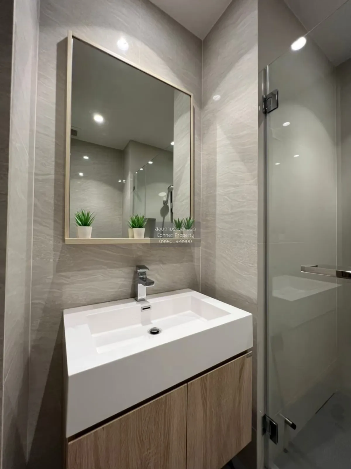 FOR RENT condo , Maru Ladprao 15 , MRT-Ratchadaphisek , Chomphon  4