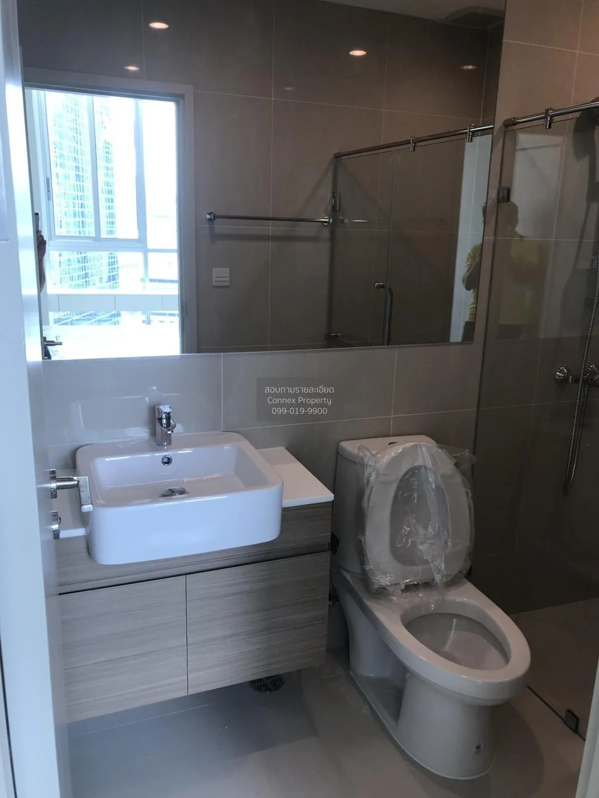 เช่าคอนโด  โนเบิล รีวอลฟ์ รัชดา 2 MRT-ศูนย์วัฒนธรรมแห่งประเทศไทย 