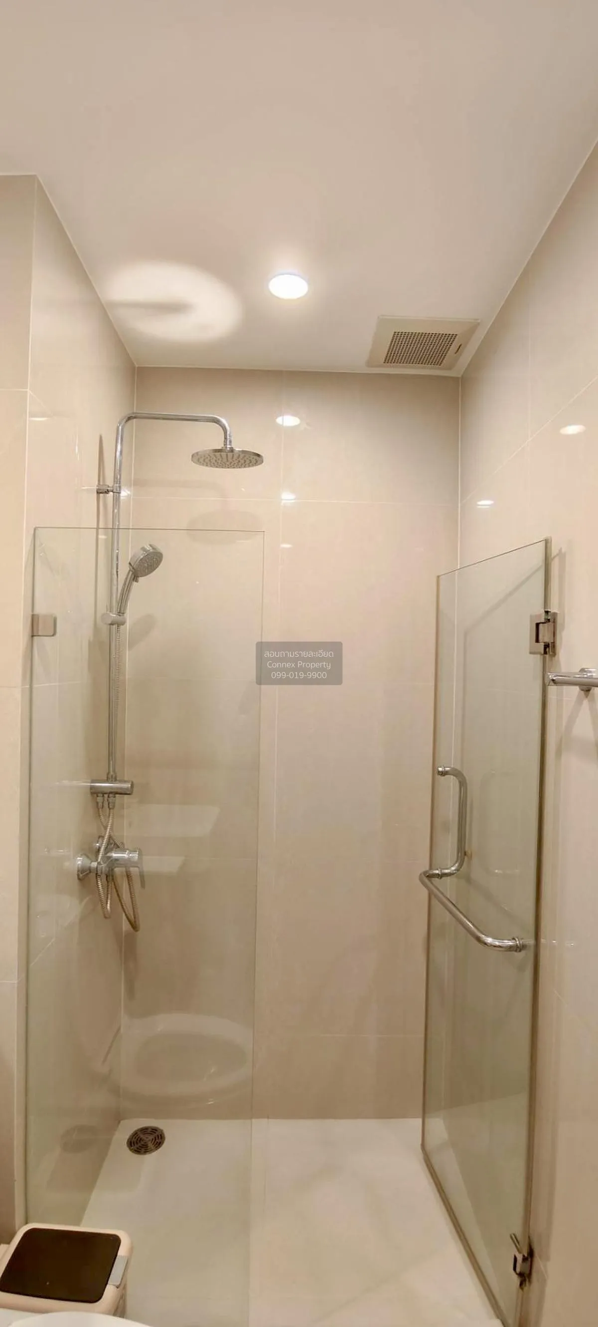 FOR RENT condo , Noble Revolve Ratchada 2 , MRT-Thailand Cultural