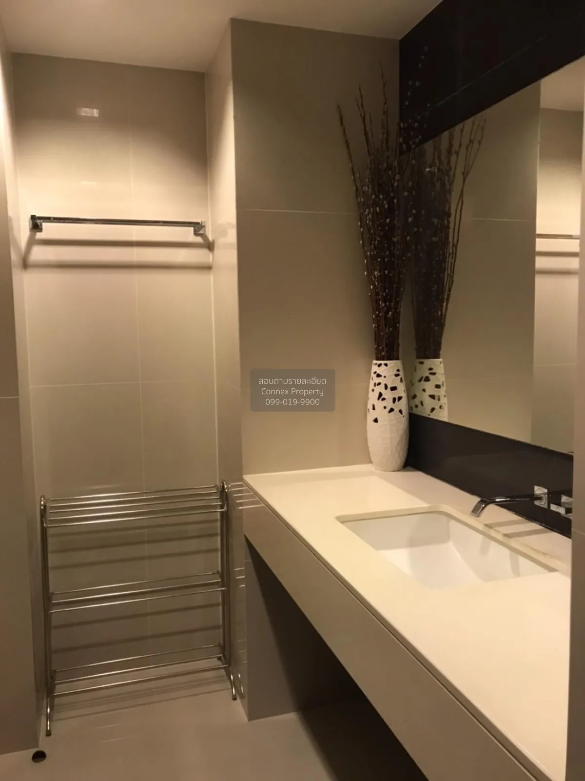 FOR RENT condo , Rhythm Ratchada - Huai Khwang , MRT-Huai Khwang 