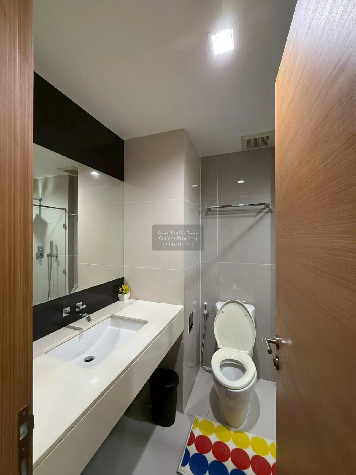 FOR RENT condo , Rhythm Ratchada - Huai Khwang , MRT-Huai Khwang 