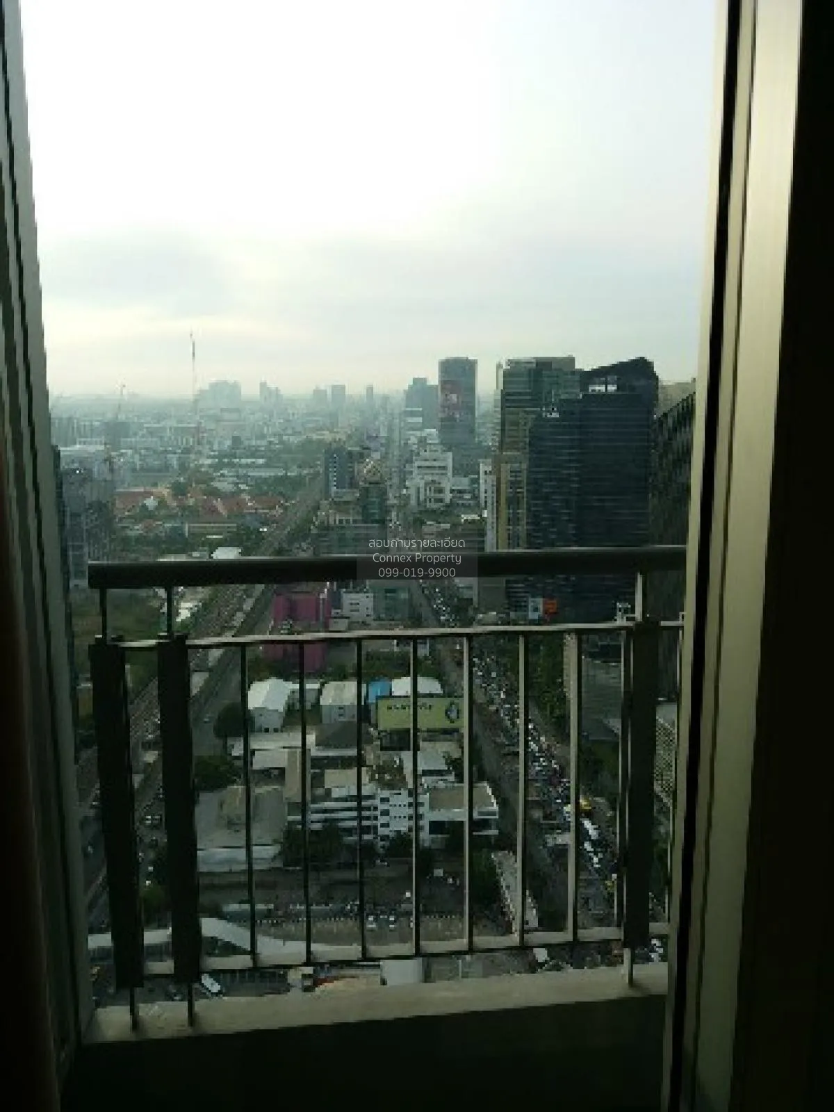 เช่าคอนโด  ดิ แอดเดรส อโศก MRT-เพชรบุรี มักกะสัน เขต ราชเทวี กรุง