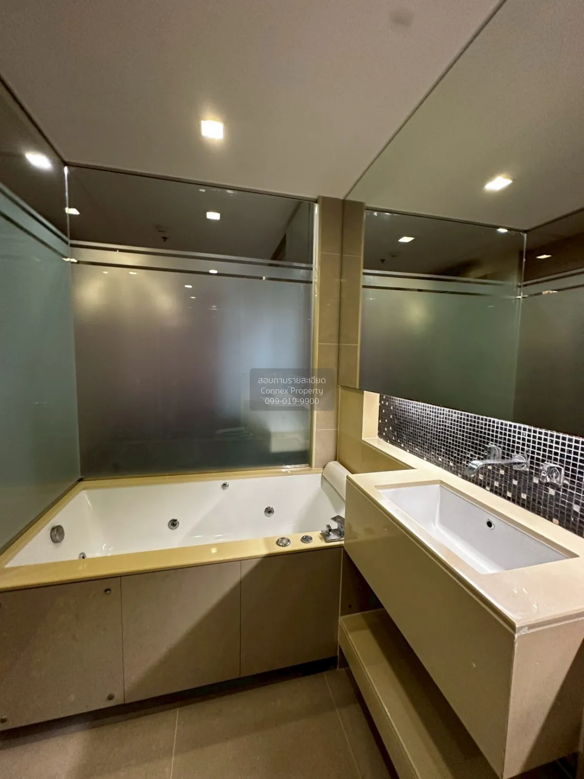 เช่าคอนโด  ดิ แอดเดรส อโศก MRT-เพชรบุรี มักกะสัน เขต ราชเทวี กรุง