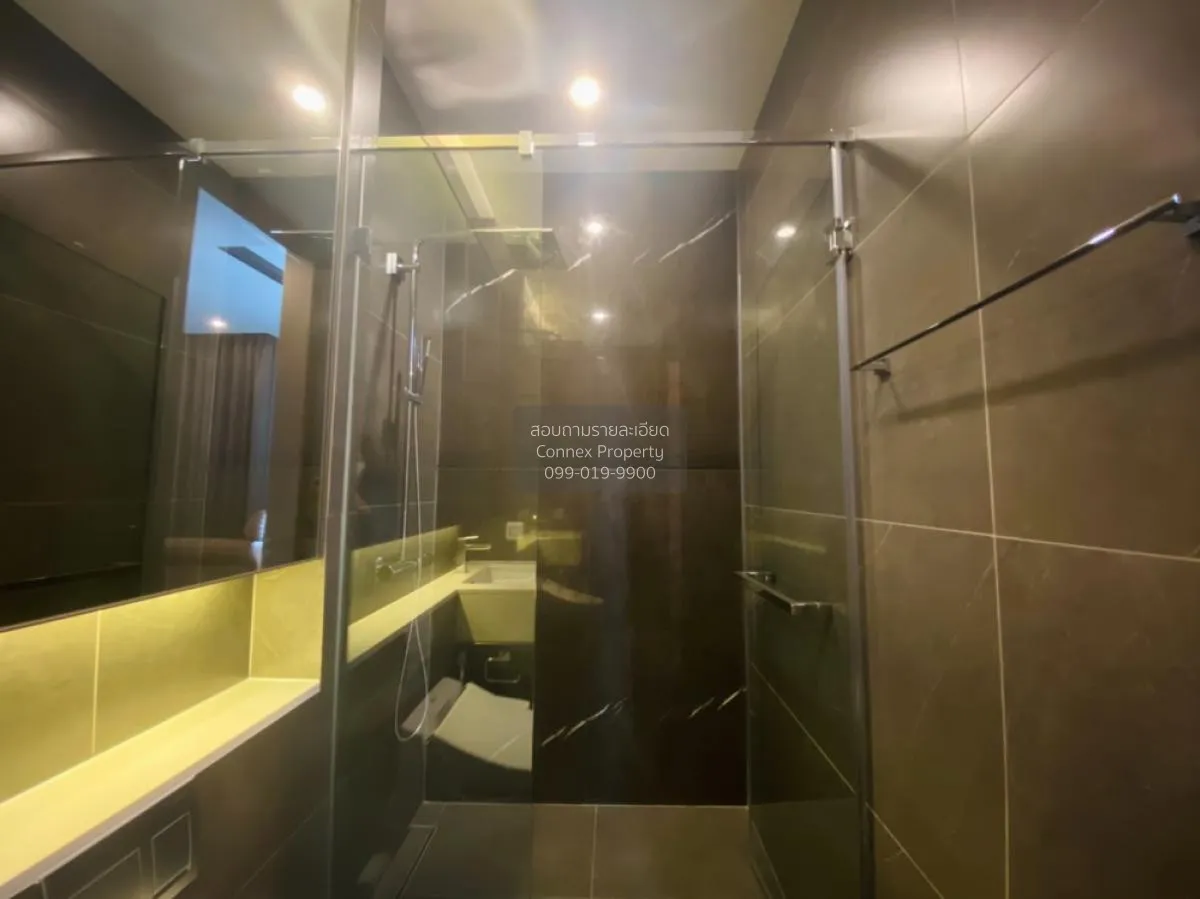 FOR RENT condo , The Esse at Singha Complex , MRT-Phetchaburi , B