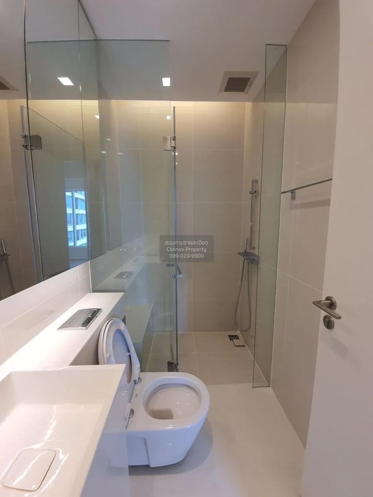 FOR SALE condo , The Saint Residences , BTS-Phahon Yothin 59 , Ch