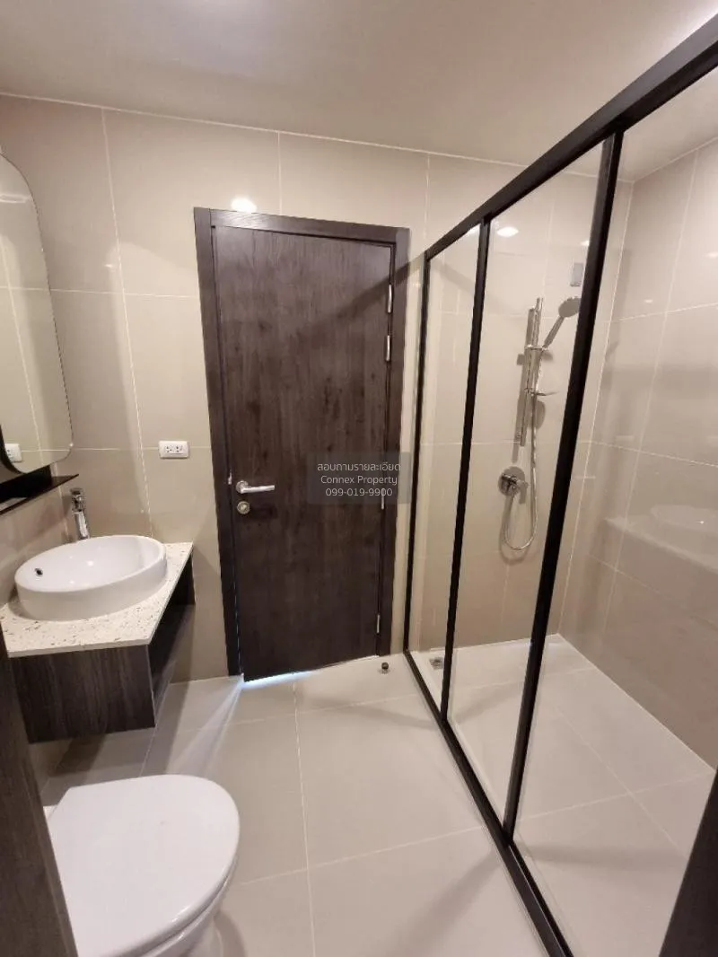 FOR SALE condo , XT Huaikhwang , MRT-Huai Khwang , Huai Khwang , 