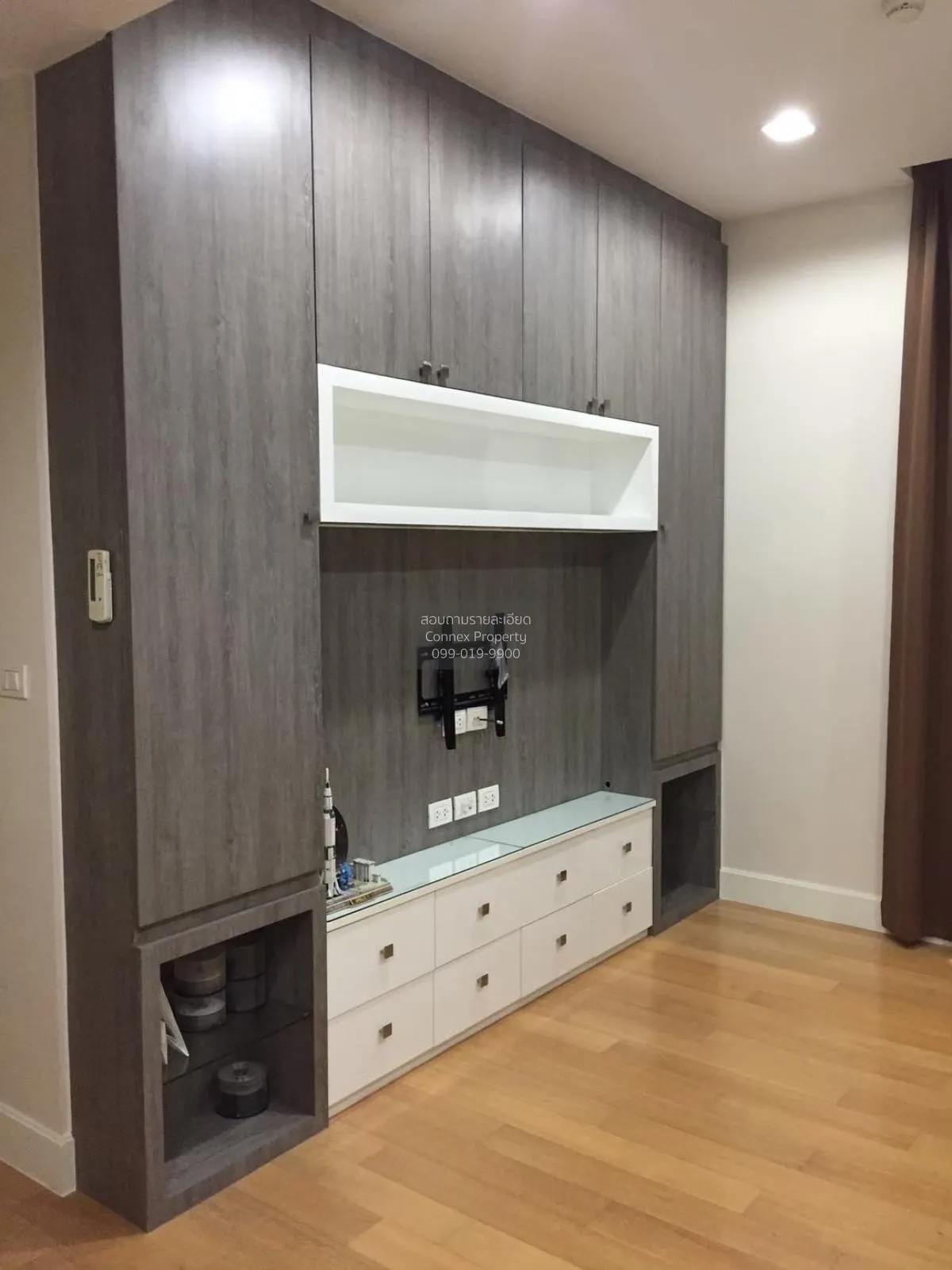 FOR SALE condo , Equinox Phahol - Vibha , BTS-Phahon Yothin 59 ,  1