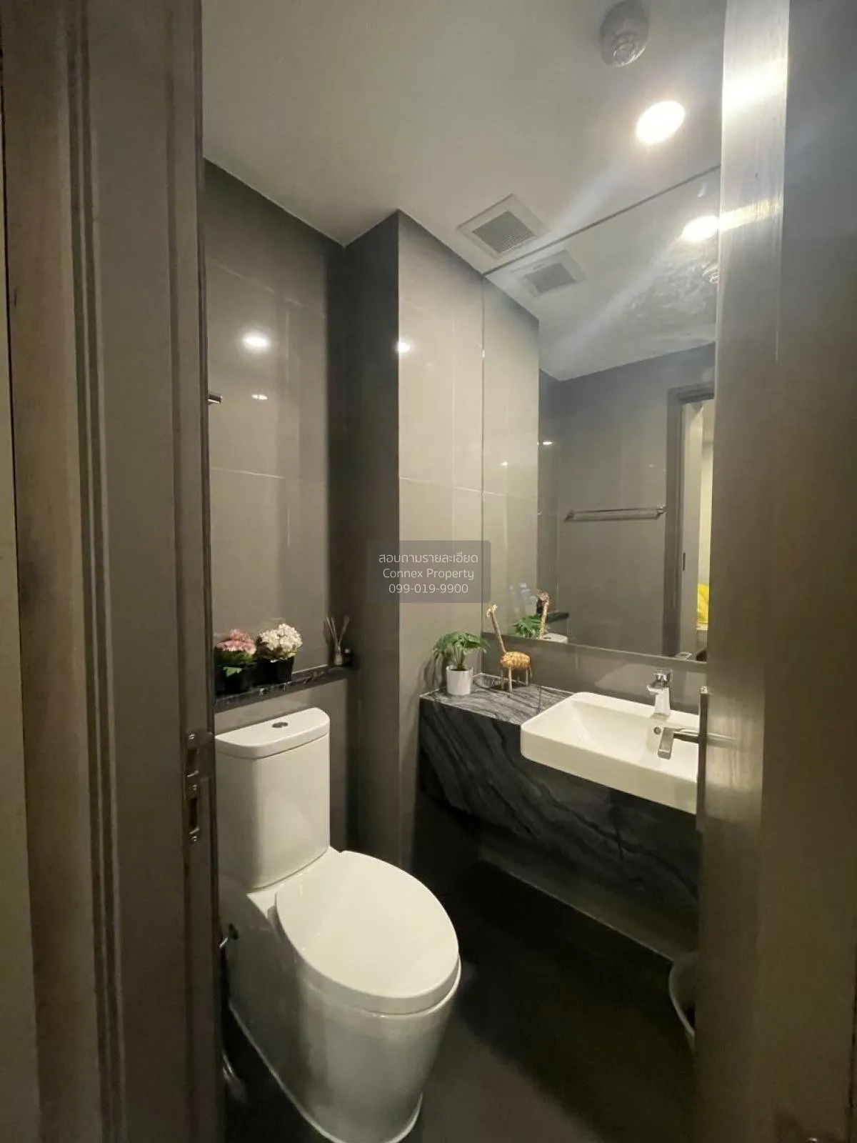 FOR RENT condo , Ashton Chula-Silom , MRT-Sam Yan , Si Phraya , B