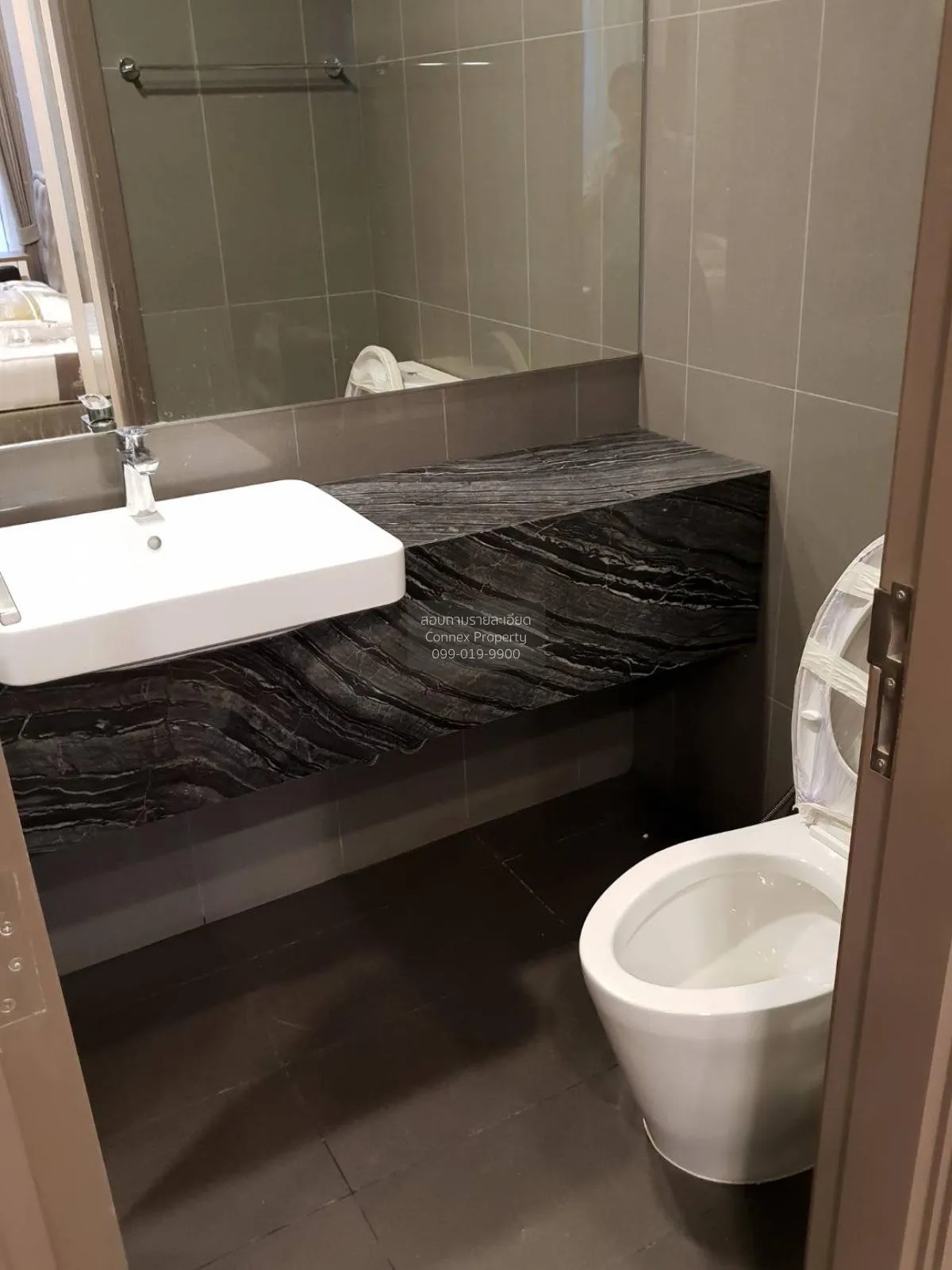 FOR RENT condo , Ashton Chula-Silom , MRT-Sam Yan , Si Phraya , B