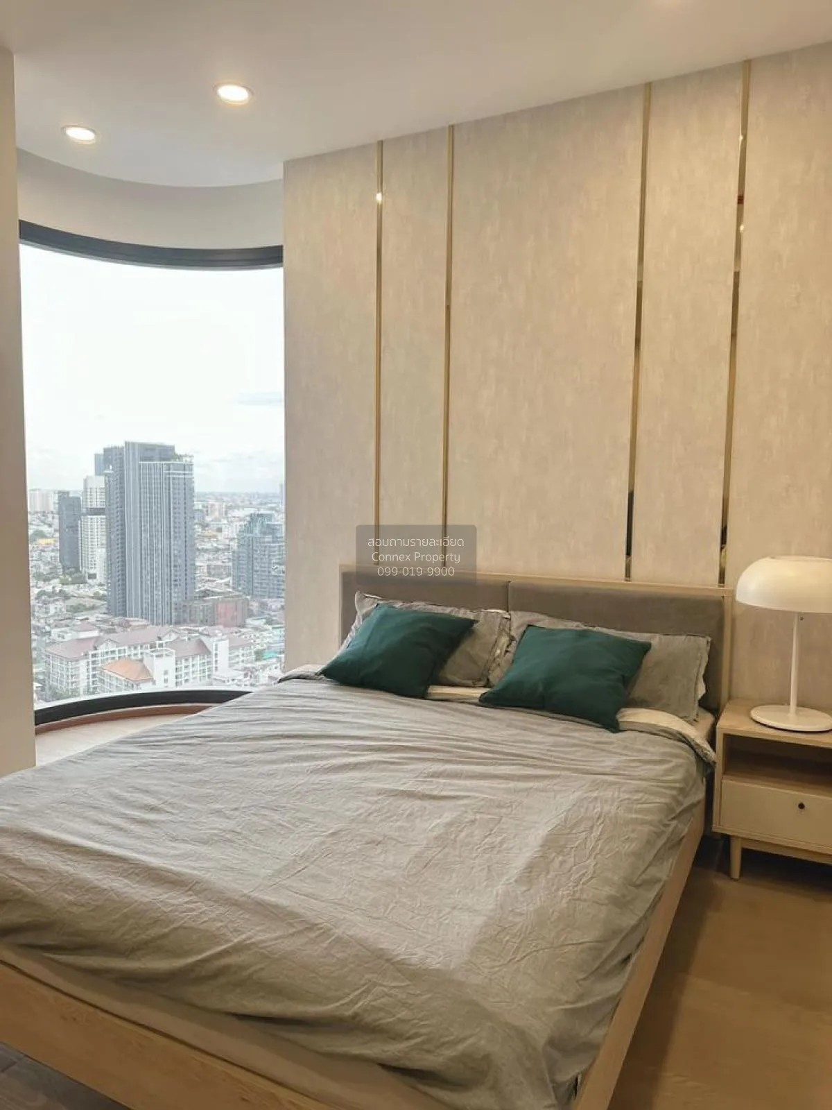 FOR RENT condo , Ashton Chula-Silom , MRT-Sam Yan , Si Phraya , B
