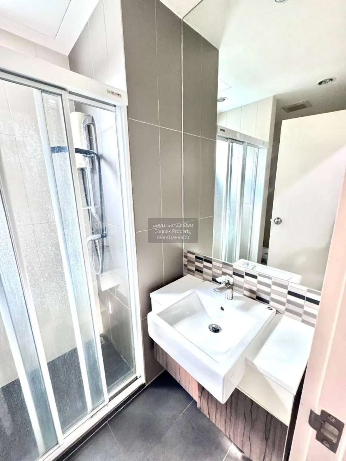 FOR RENT condo , Centric Ari Station , BTS-Ari , Sam Sen Nai , Ph