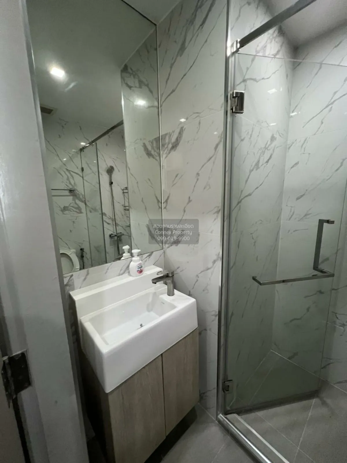 FOR RENT condo , Ideo Mobi Phayathai , BTS-Phaya Thai , Thung Pha