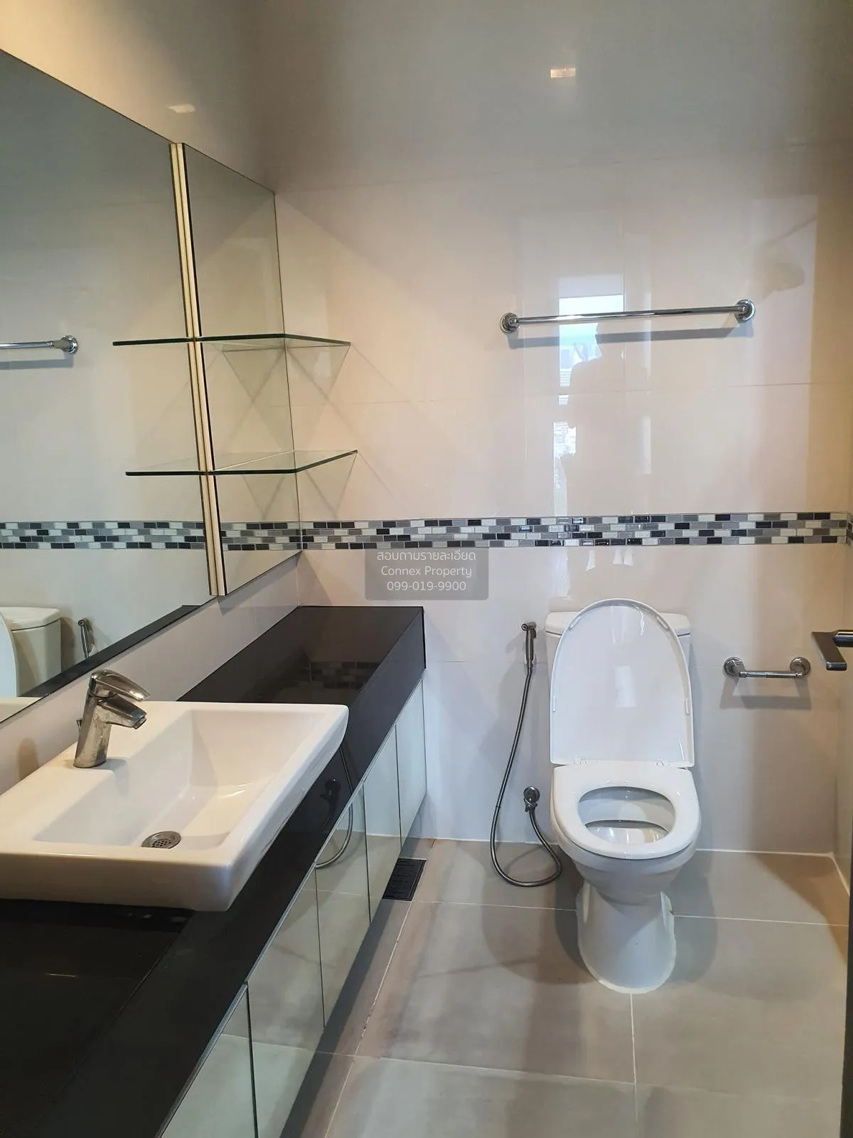 FOR RENT condo , Ideo Q Phayathai , BTS-Phaya Thai , Thung Phaya 